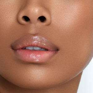 Vapour Beauty - Elixir Gloss Lucid Model